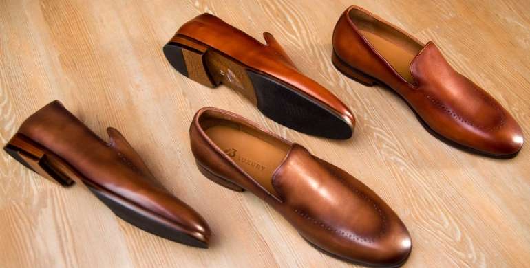 how to turn brown leather shoes black
